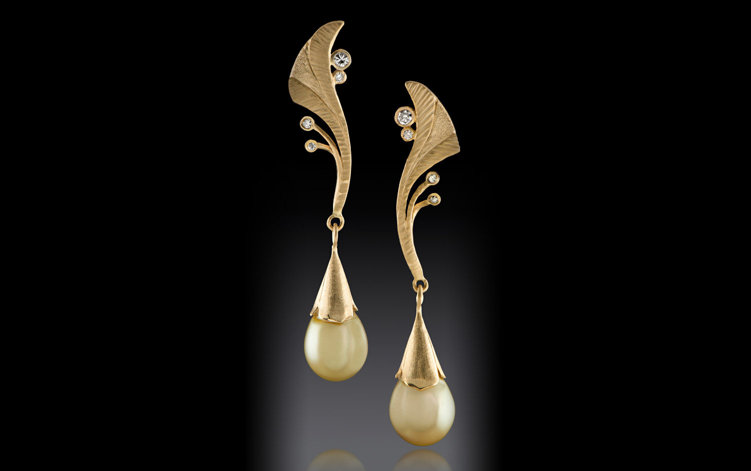 Earrings 18k Fiji Pearl & Diamonds – Jewelry Design At Rosario Garcia ...